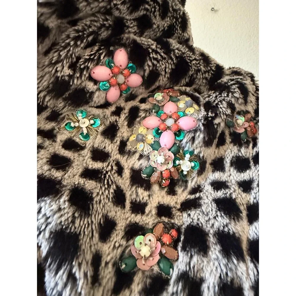 Anthropologie sleeping on snow Faux Fur Cowl Neck Snood Gray Leopard One Size